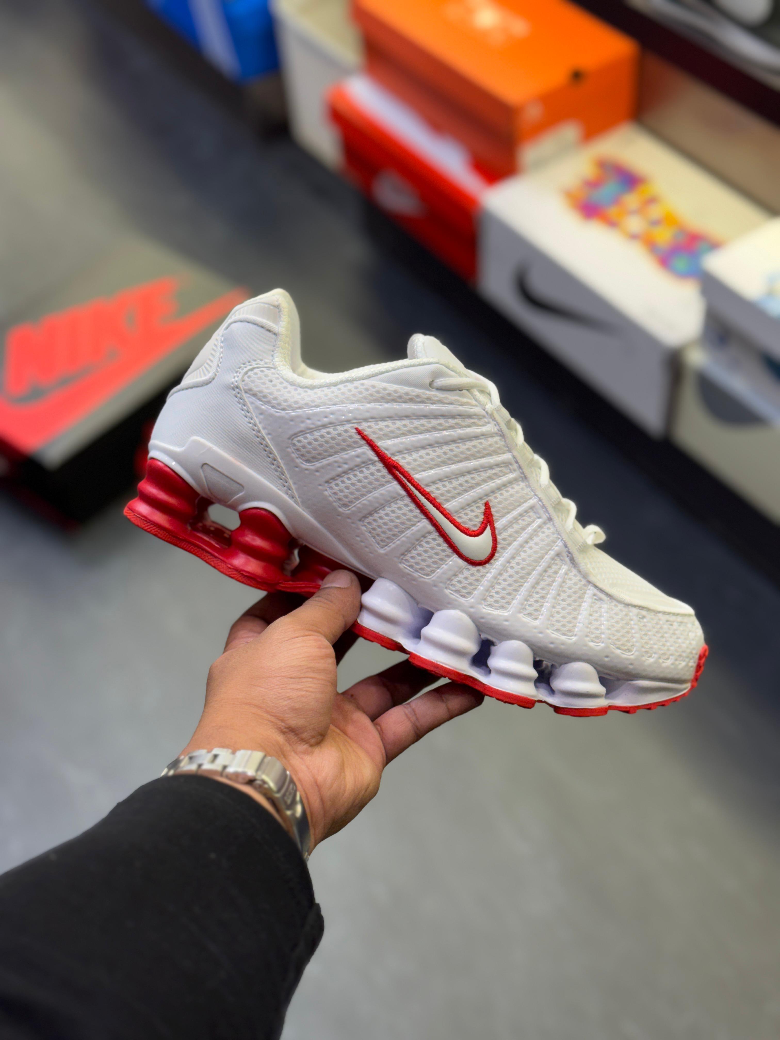 Nike shox TL