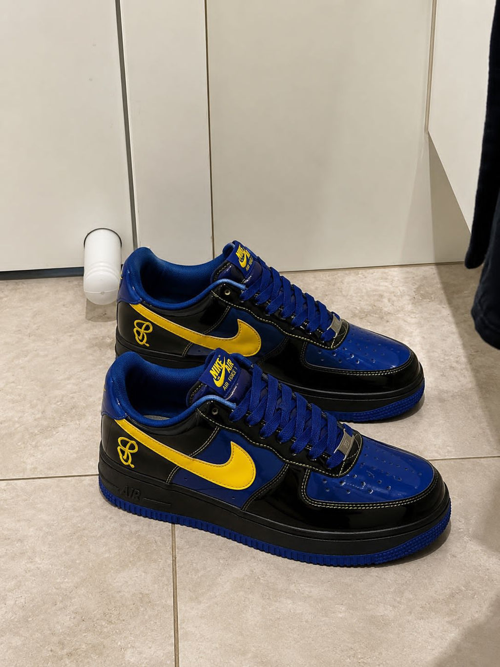 Nike airforce 1 low syna central cee black optic yellow