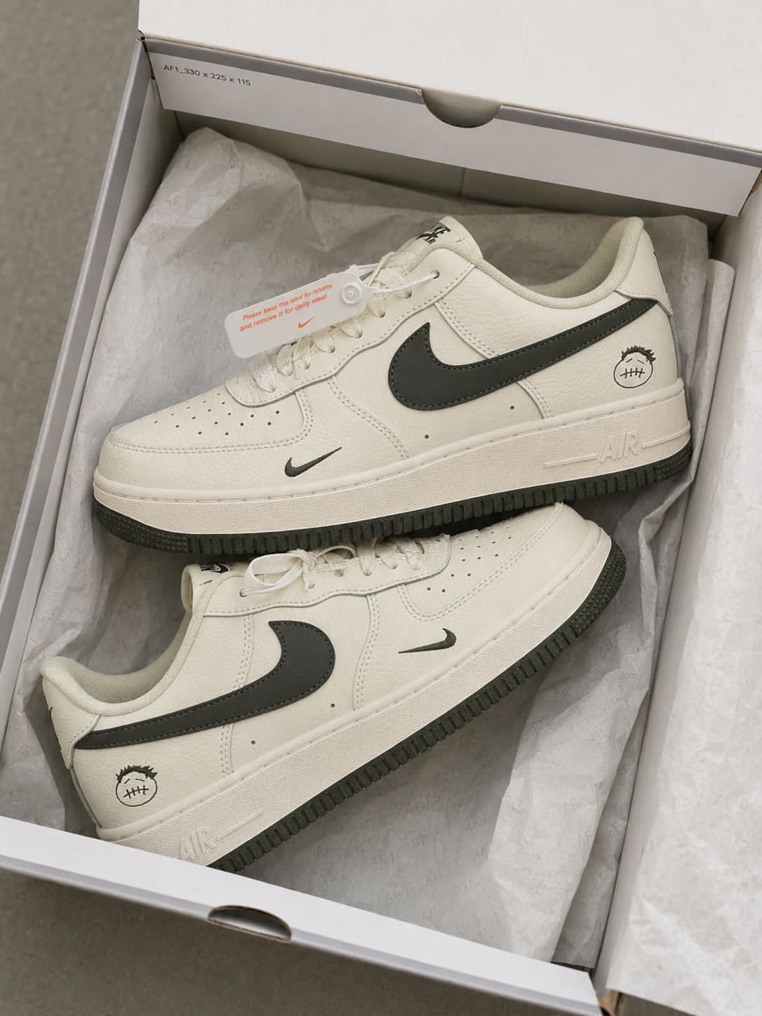 Nike airforce 1 traviscott olive