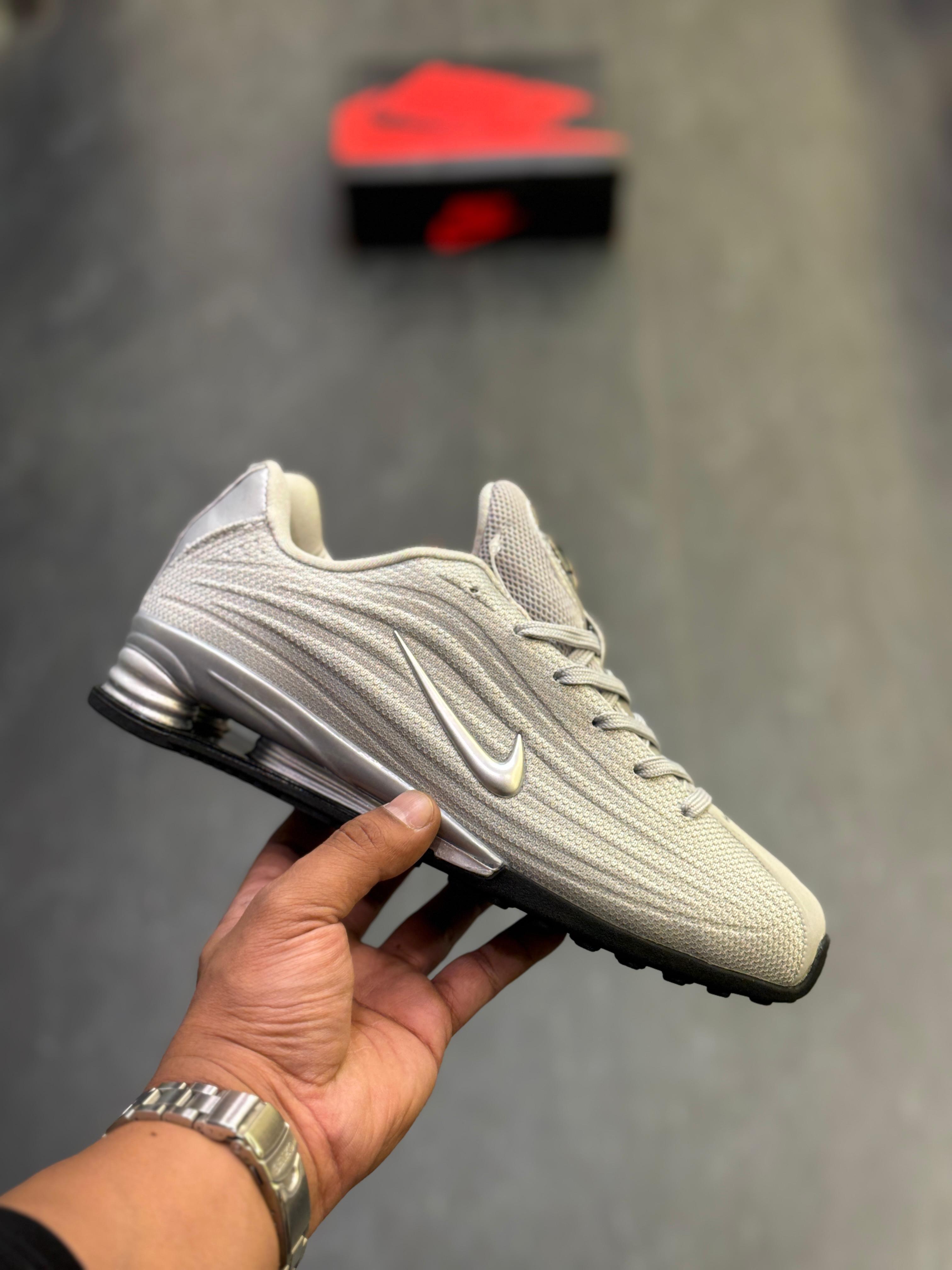 Nike shox Z