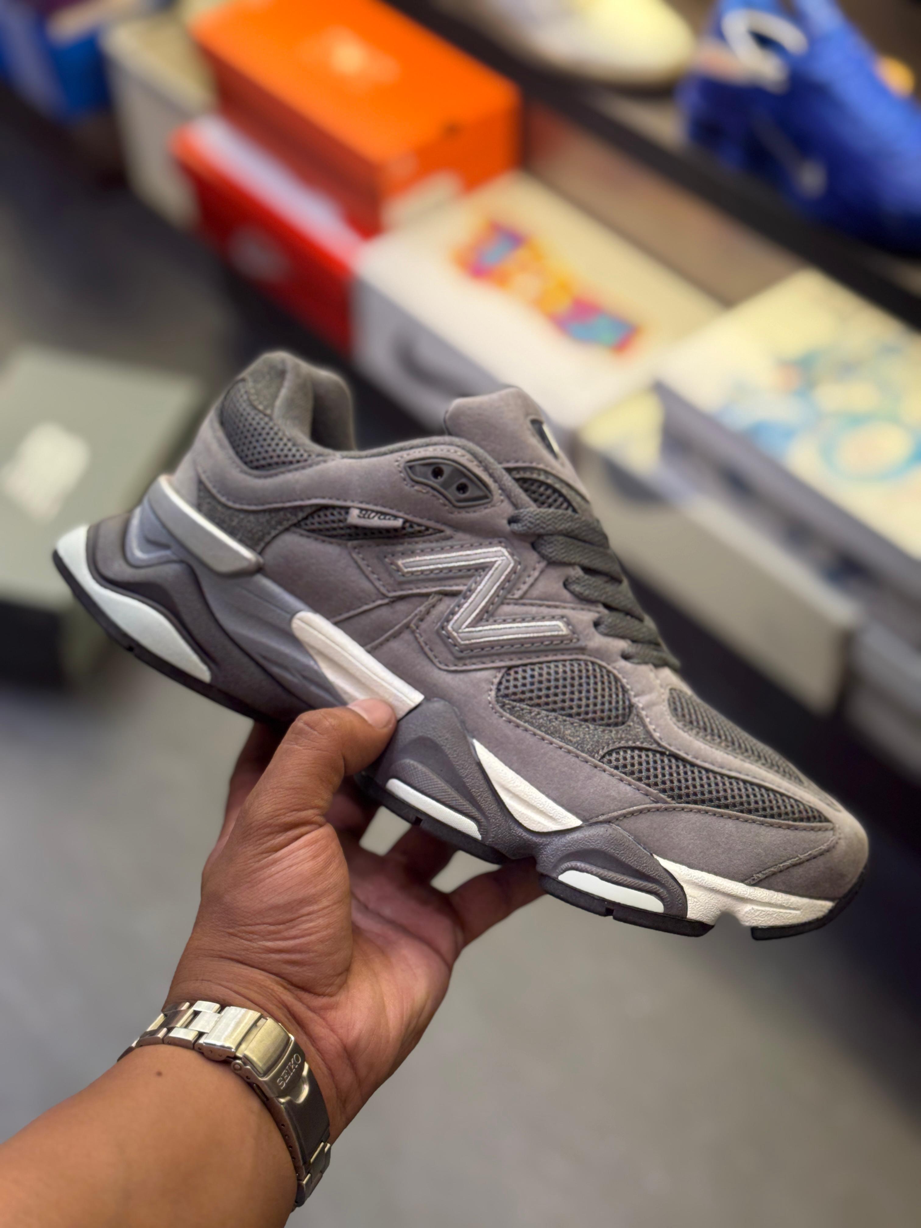 New balance 9060