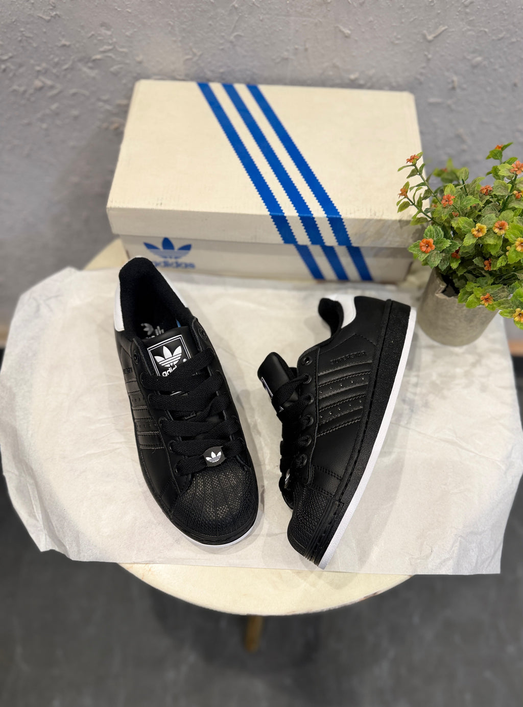 Adidas originals superstar black white sole