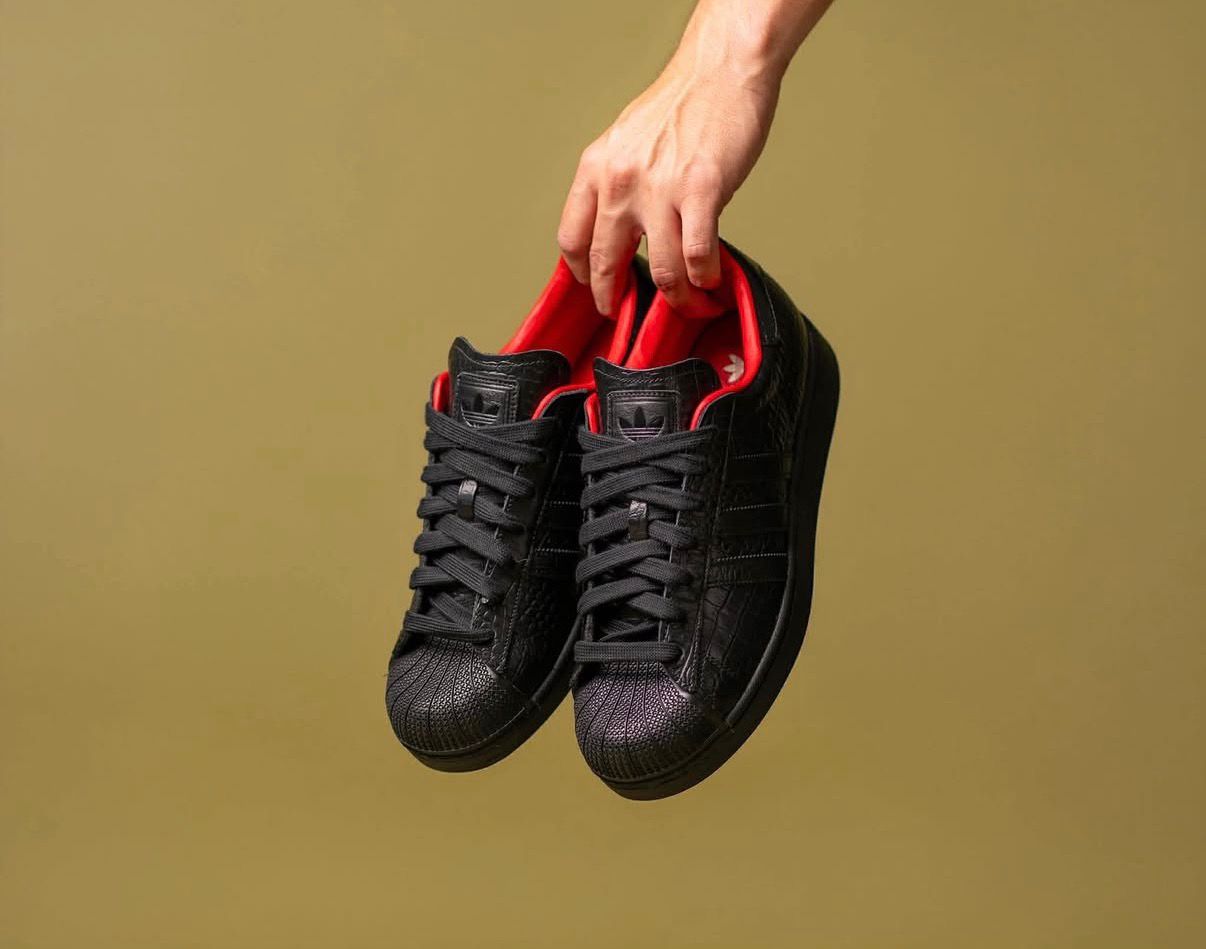 Adidas originals superstar ll core white 2025