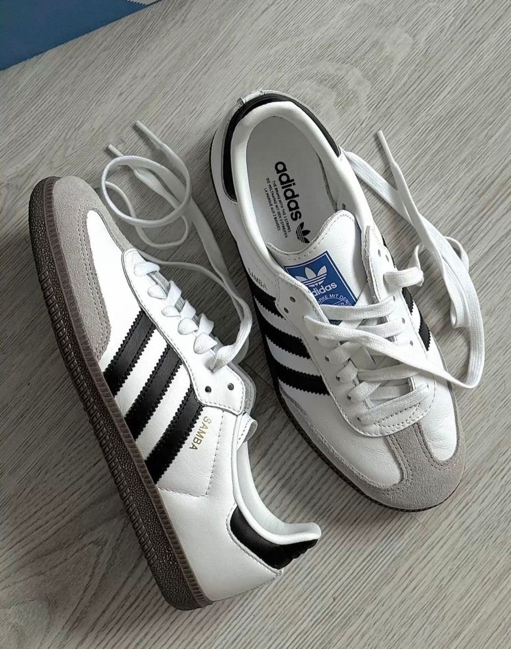 Adidas samba