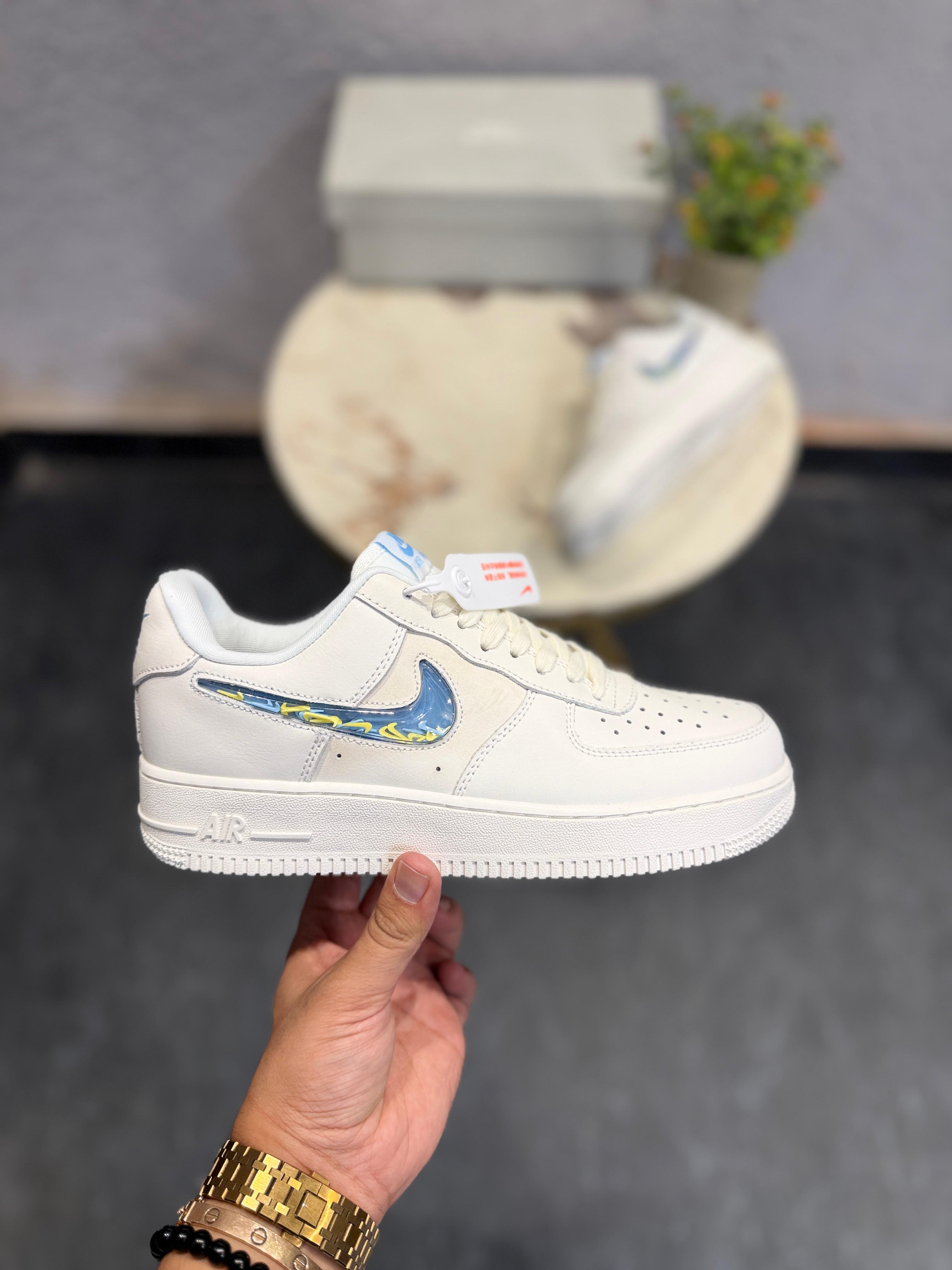 Nike airforce one iredescent pixel jelly