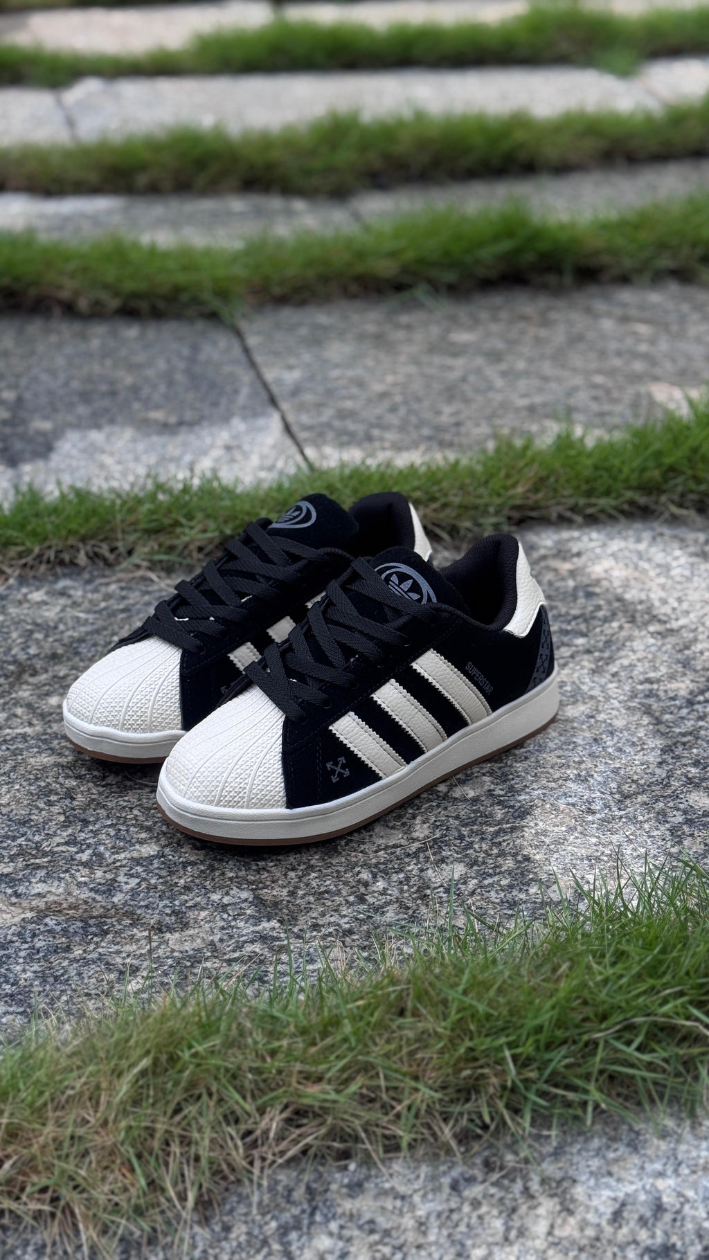 Adidas superstar