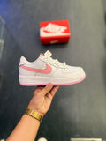 Nike airforce one valentine white pink