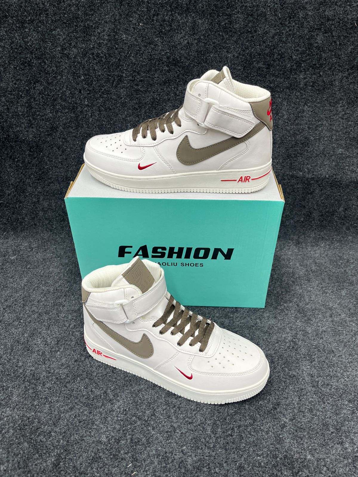 Nike airforce mid