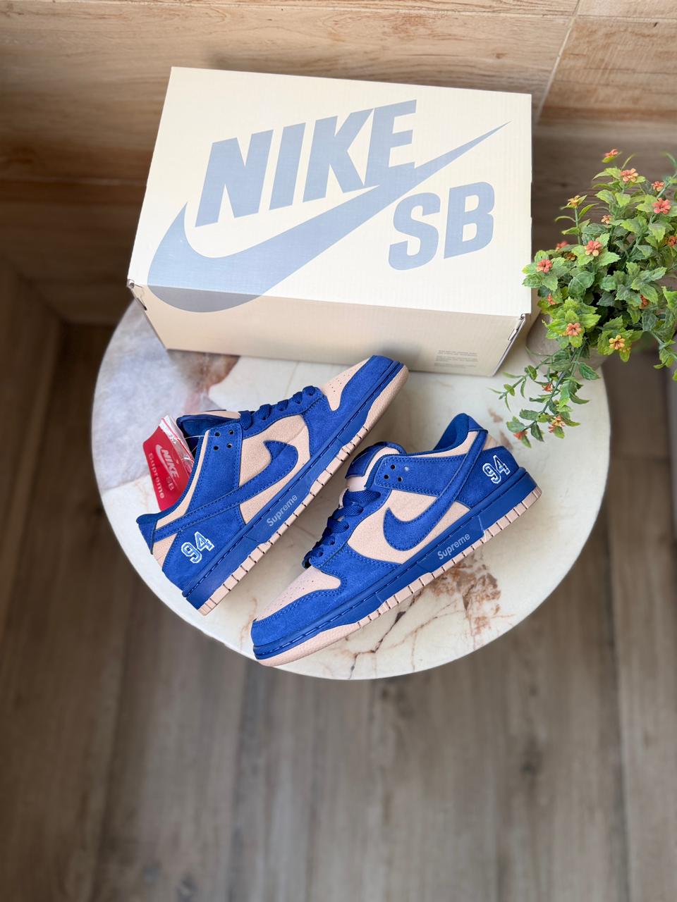 Nike SB dunk supreme 84 blue