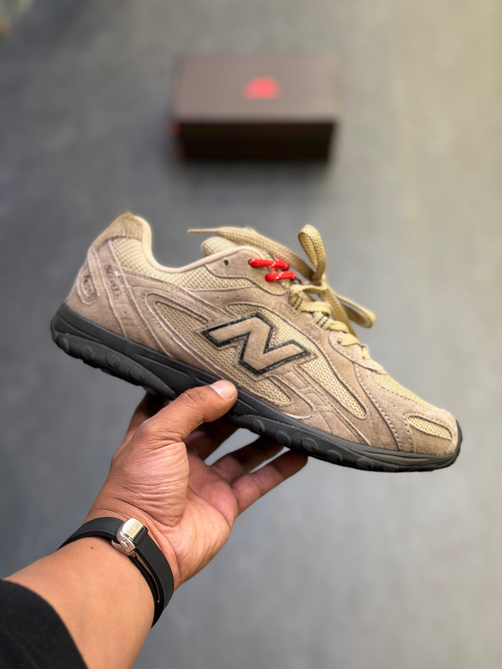 New balance 204L CNY