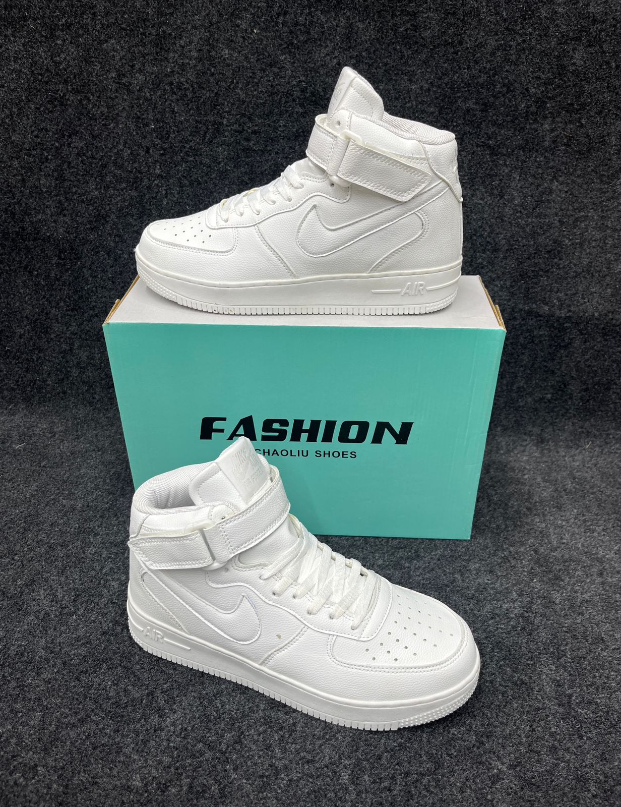 Nike airforce mid