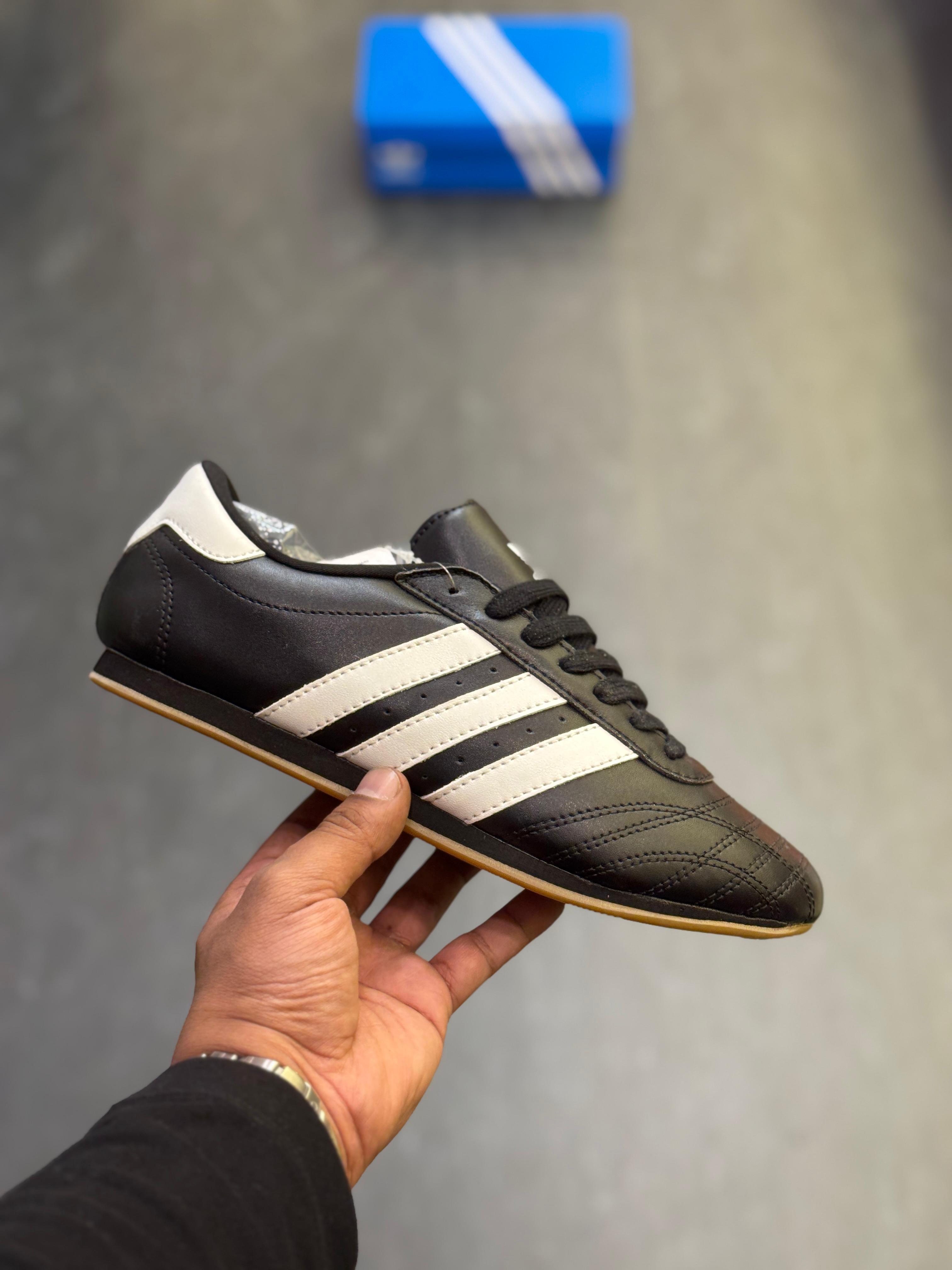 Adidas taekwondo