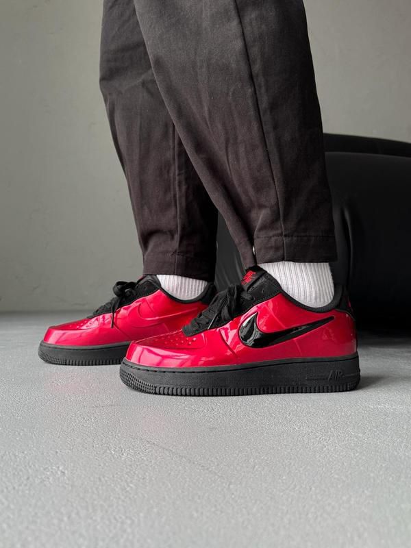 Nike airforce foamposite pro red