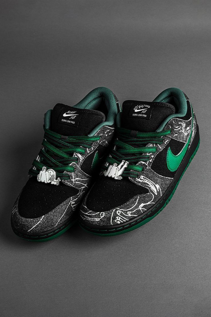 Nike SB dunk there skateboard